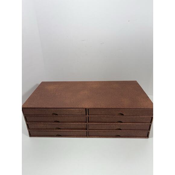 Bradex Seasons Cabinet Plates Cats Friends Etc Porcelain 7.75” Lot Of 7 & Case - Picture 10 of 13